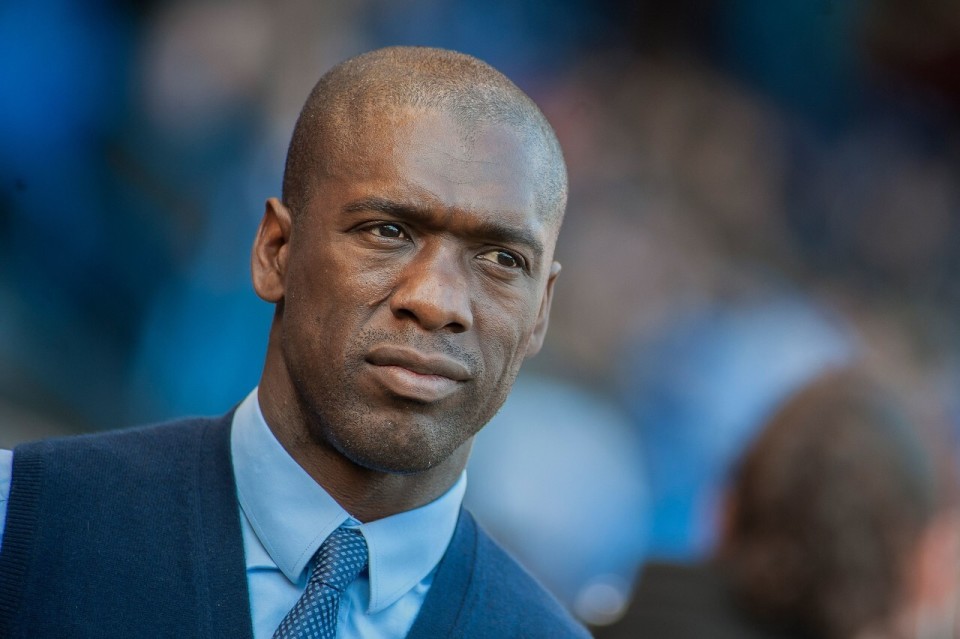 曼联红魔主场零封狼队