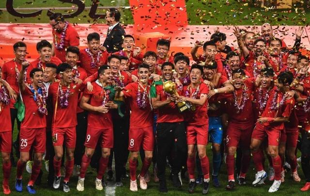 特狮社媒祝福阿尔巴：我们曾一起赢得无数荣誉，祝你未来一切顺利