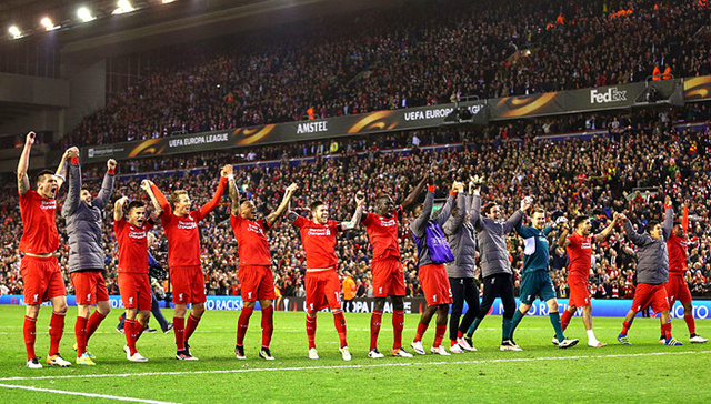 KD：经历这些艰难的比赛，对我们整个团队来说都非常重要